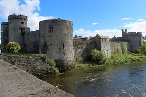 King John's Castle - View from Thomand Bridge